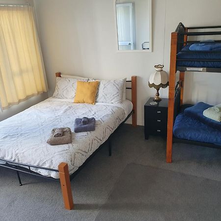 Charmae Guest House Whanganui Buitenkant foto