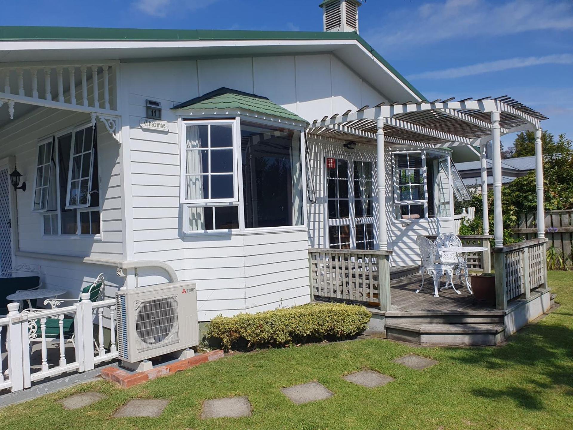Charmae Guest House Whanganui Buitenkant foto