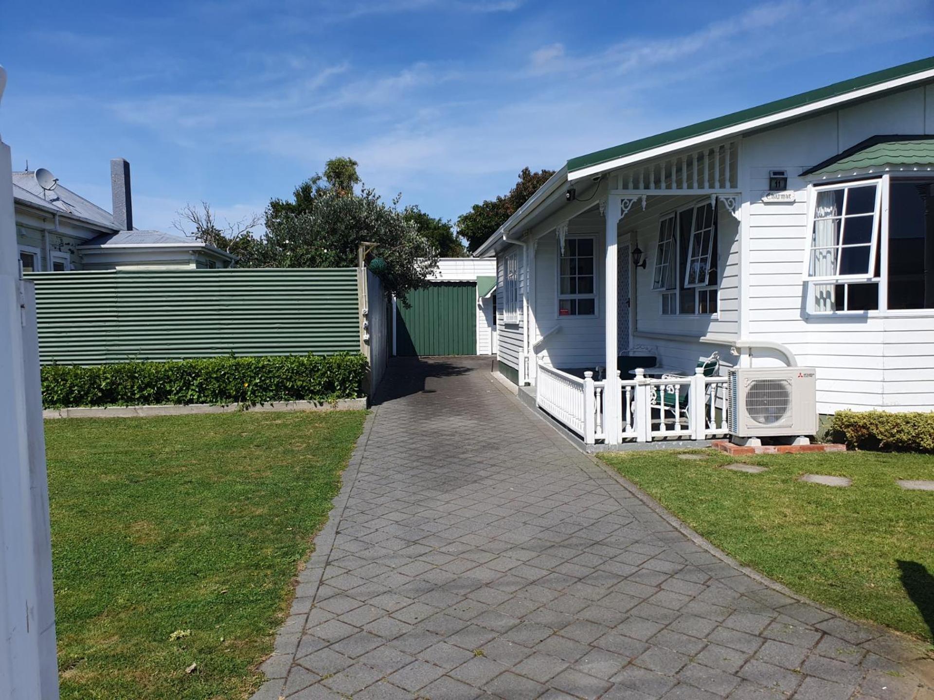 Charmae Guest House Whanganui Buitenkant foto